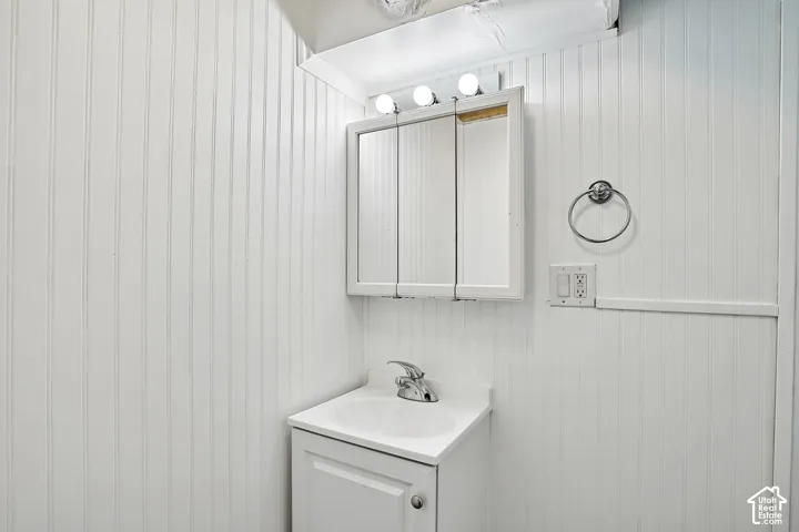 Half bathroom in Basement