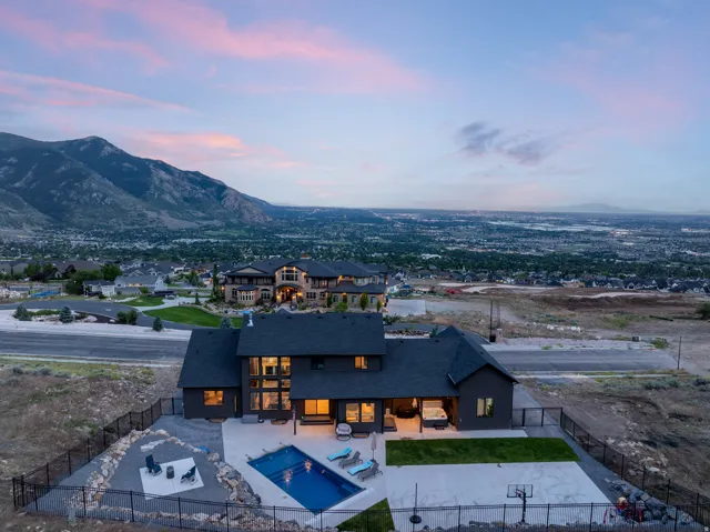 802 E Nebo Ave, North Ogden, Utah 84414