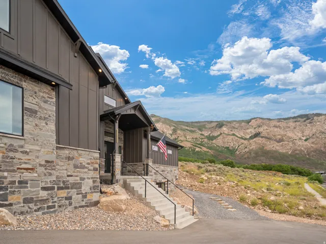 802 E Nebo Ave, North Ogden, Utah 84414