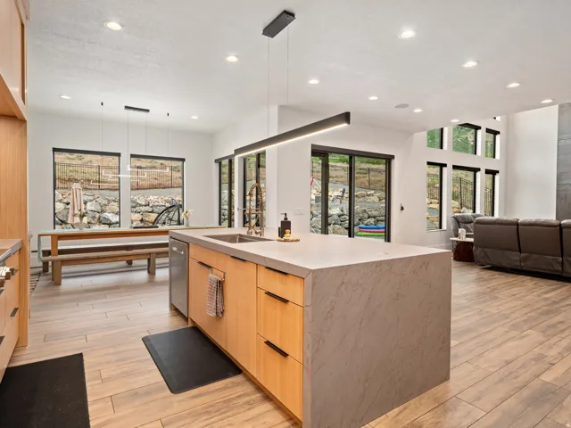 802 E Nebo Ave, North Ogden, Utah 84414
