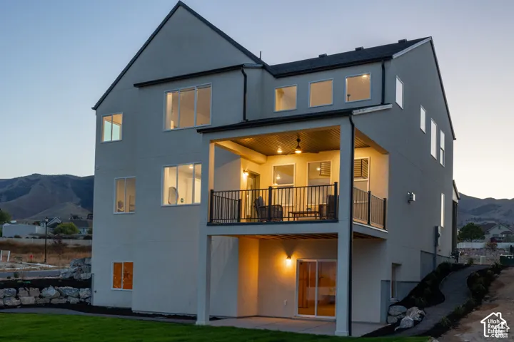 Modern stucco exterior with multiple windows