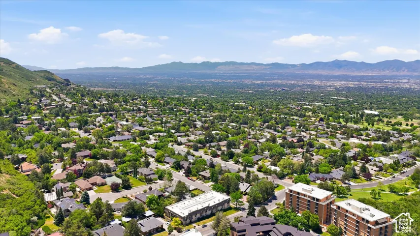 Nestled at the base of the breathtaking Wasatch Mountains in a prestigious area. Ideally located near the University of Utah, Primary Children's Hospital, Hogle Zoo, Emigration Canyon, and miles of world-class hiking and biking trails, you'll enjoy one of