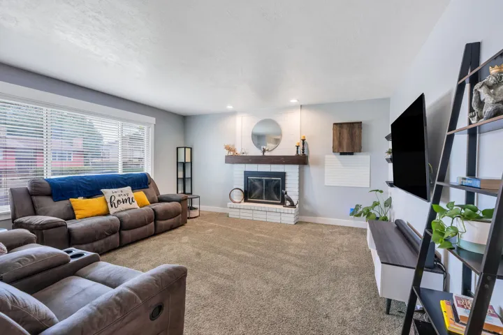 669 S 1600 E, Pleasant Grove, Utah 84062