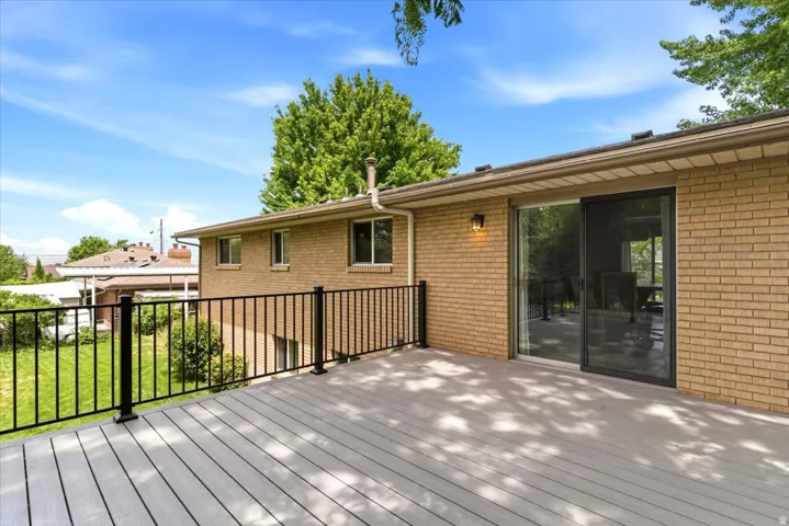 42 E Bonita Way, Centerville, Utah 84014