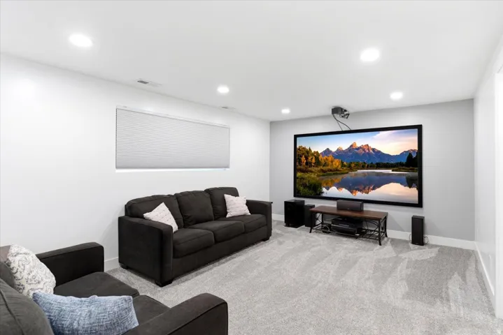42 E Bonita Way, Centerville, Utah 84014