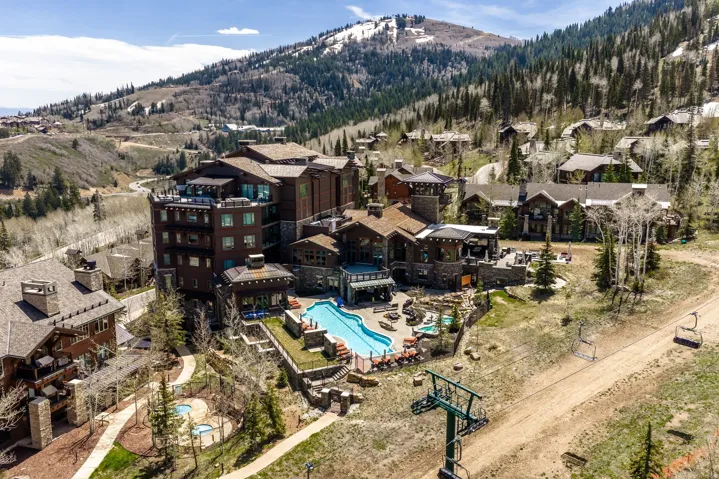 7726 Village Way, Park City, Utah 84060