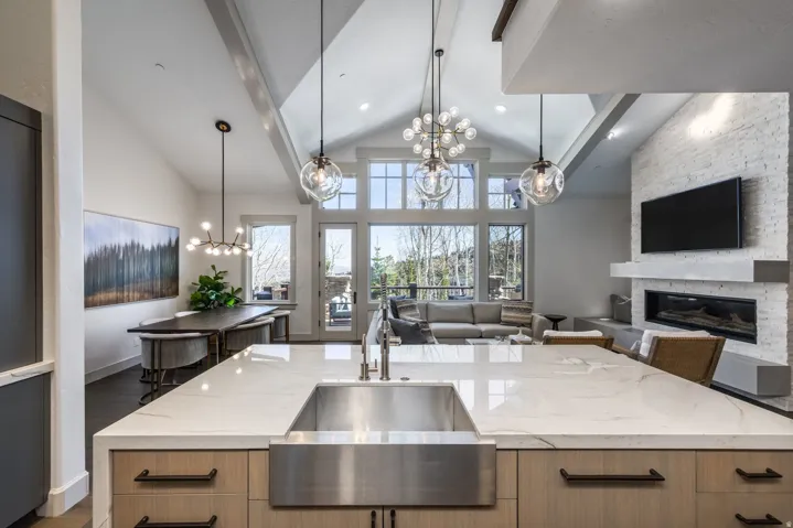 7726 Village Way, Park City, Utah 84060