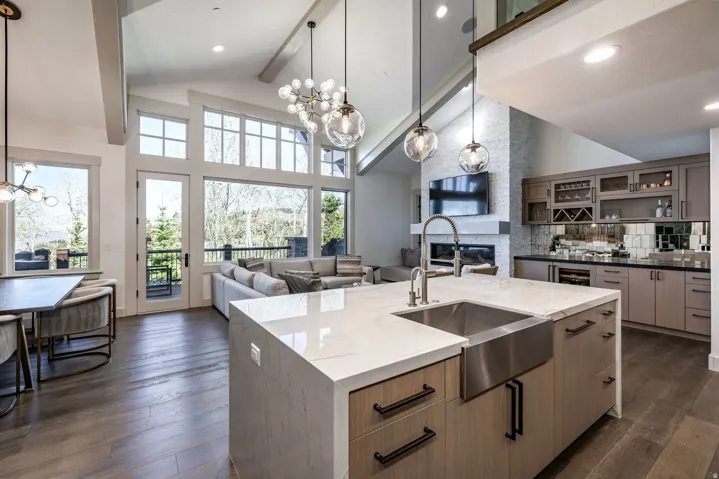 7726 Village Way, Park City, Utah 84060