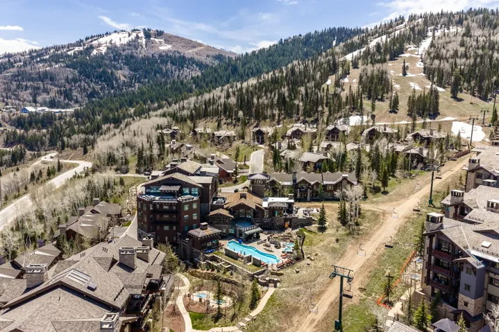 7726 Village Way, Park City, Utah 84060