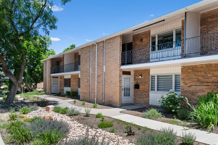 745 E Three Fountains Cir #43, Salt Lake City, Utah 84107