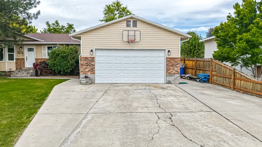 1615 S 350 E, Springville, Utah 84663