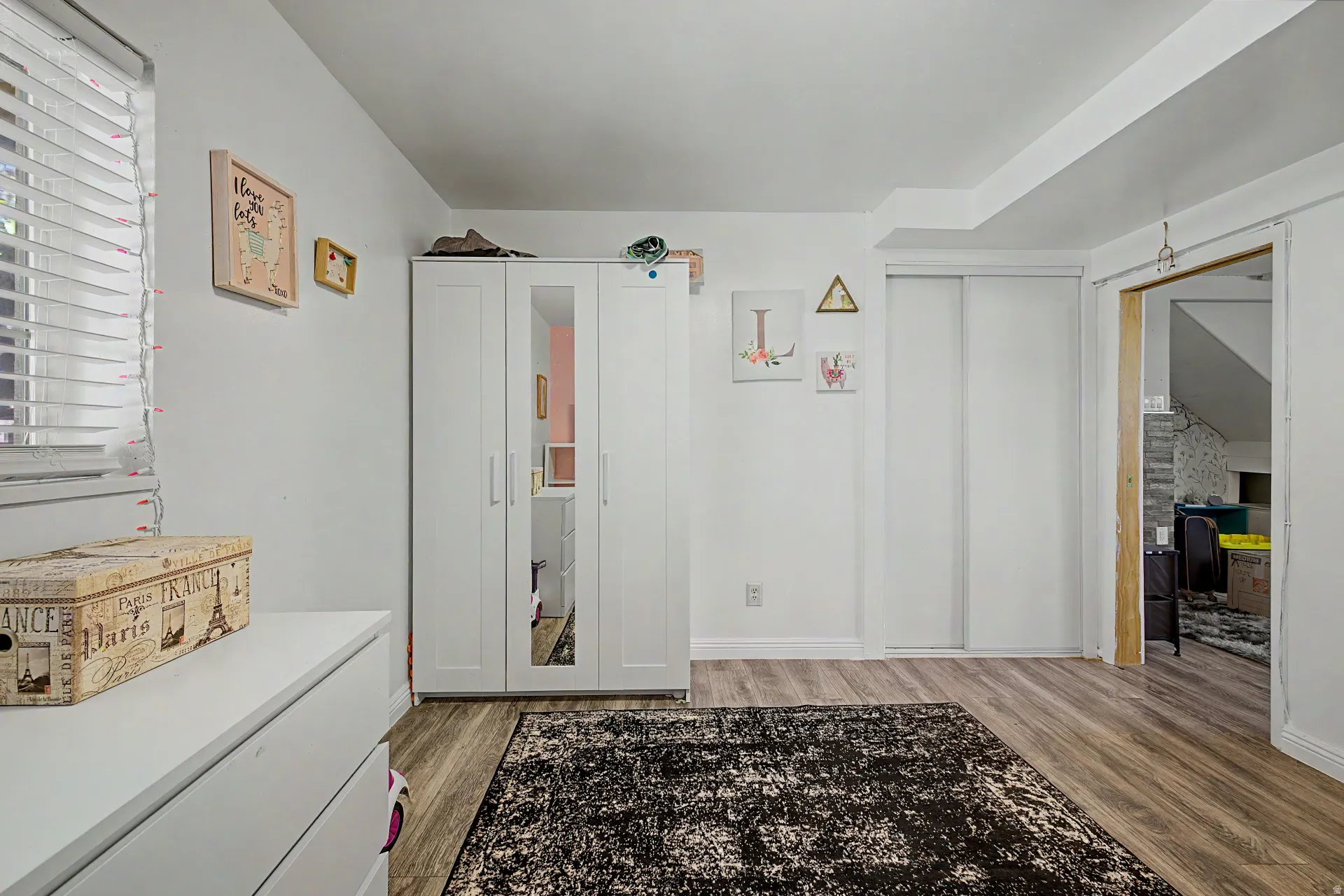 Wood-finish flooring throughout
