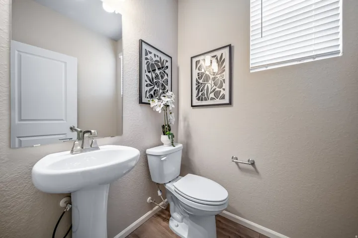 76 N Provo River Rd, Saratoga Springs, Utah 84045