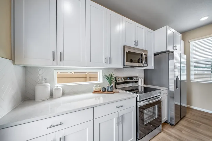 76 N Provo River Rd, Saratoga Springs, Utah 84045