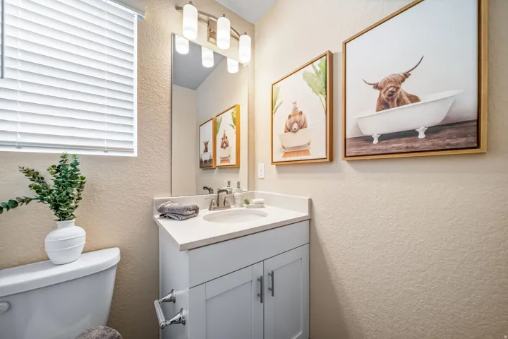 76 N Provo River Rd, Saratoga Springs, Utah 84045