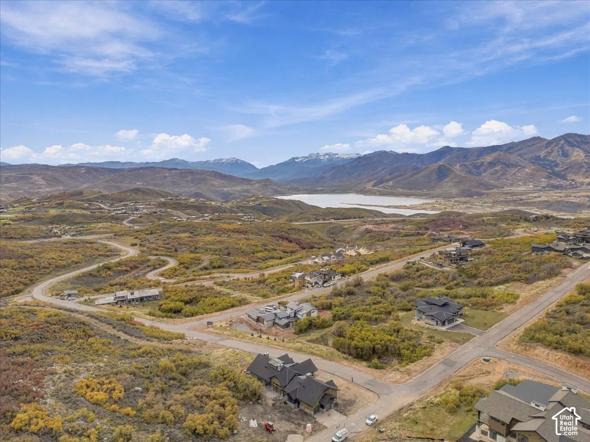 Aerial perspective featuring an expansive view of mount timpanogos and jordanelle reservoir
