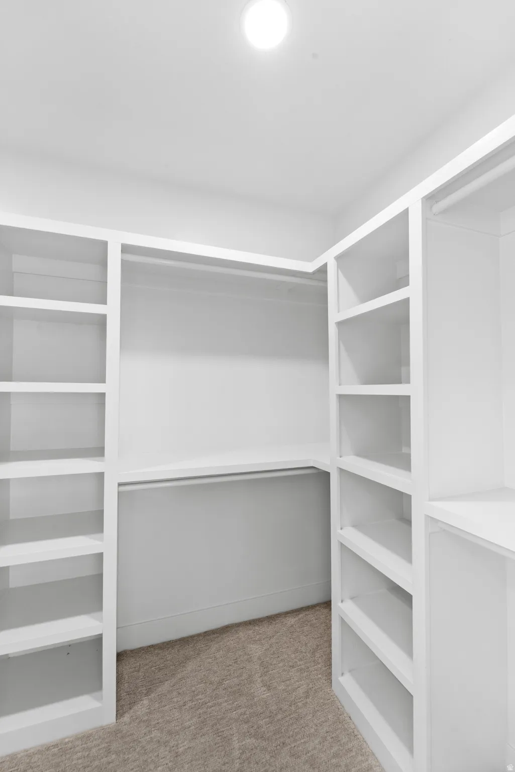 Walk in closet
