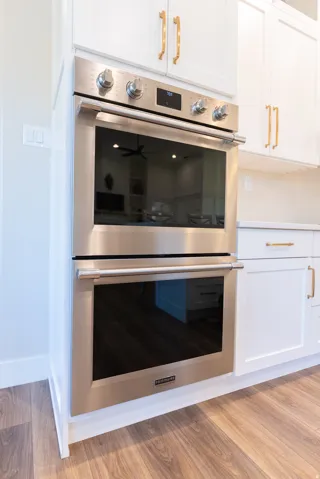 Built-in stainless steel double oven