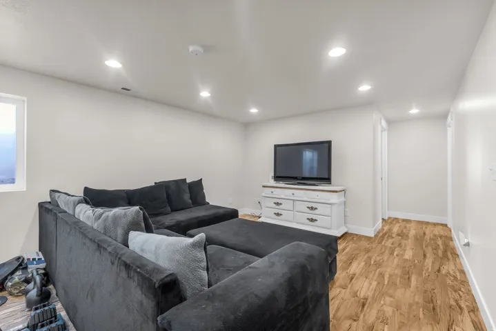 1173 Inverness Dr, Syracuse, Utah 84075