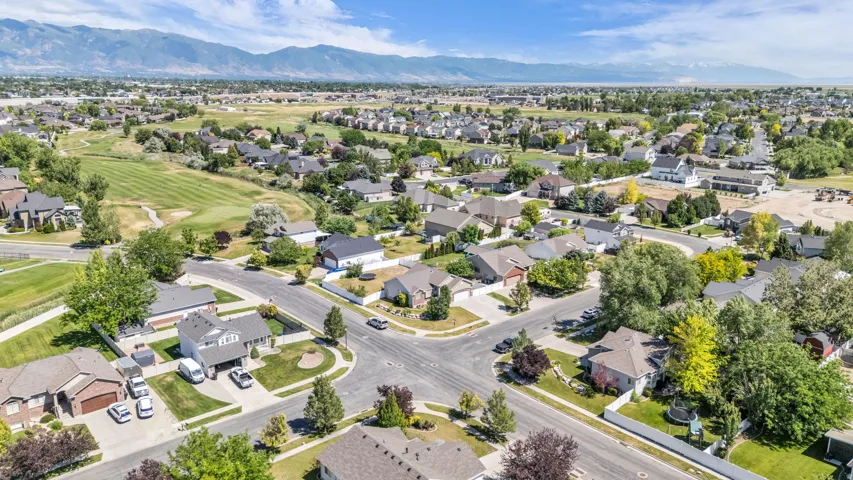 1173 Inverness Dr, Syracuse, Utah 84075