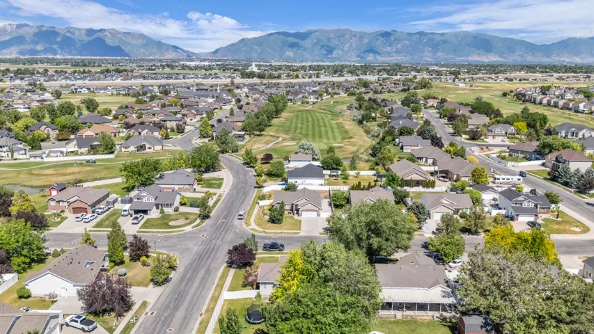 1173 Inverness Dr, Syracuse, Utah 84075