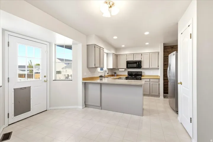2544 W 12875 S, Riverton, Utah 84065