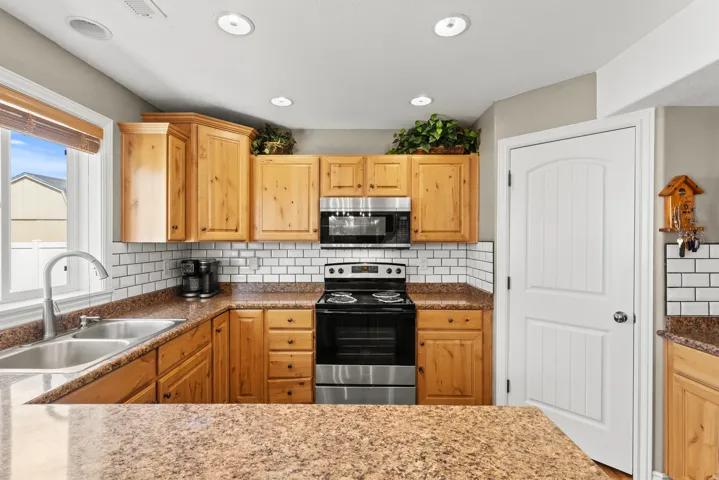 620 S Lakeside Dr, Franklin, Idaho 83237