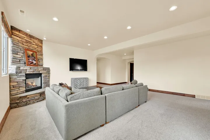 3573 N Elkview Dr, Eden, Utah 84310