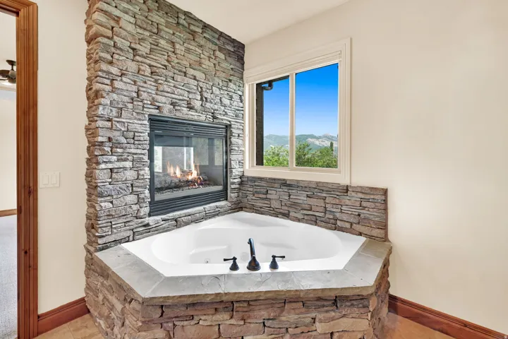 3573 N Elkview Dr, Eden, Utah 84310