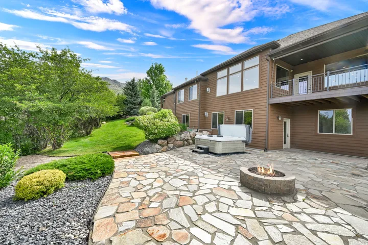 3573 N Elkview Dr, Eden, Utah 84310