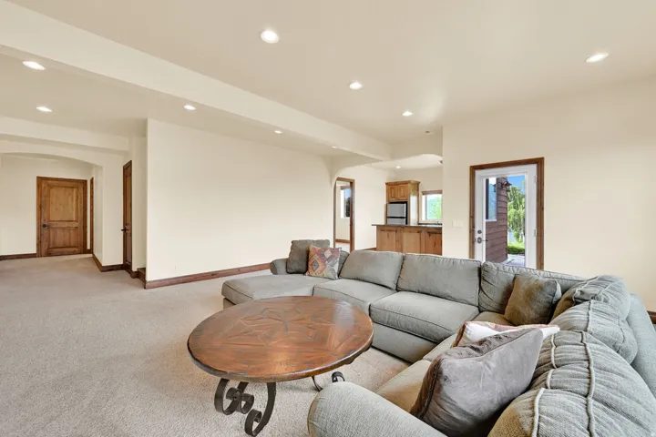 3573 N Elkview Dr, Eden, Utah 84310