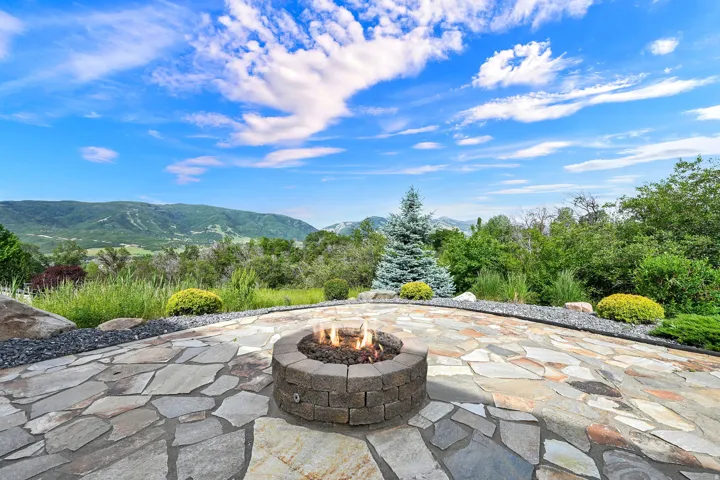 3573 N Elkview Dr, Eden, Utah 84310