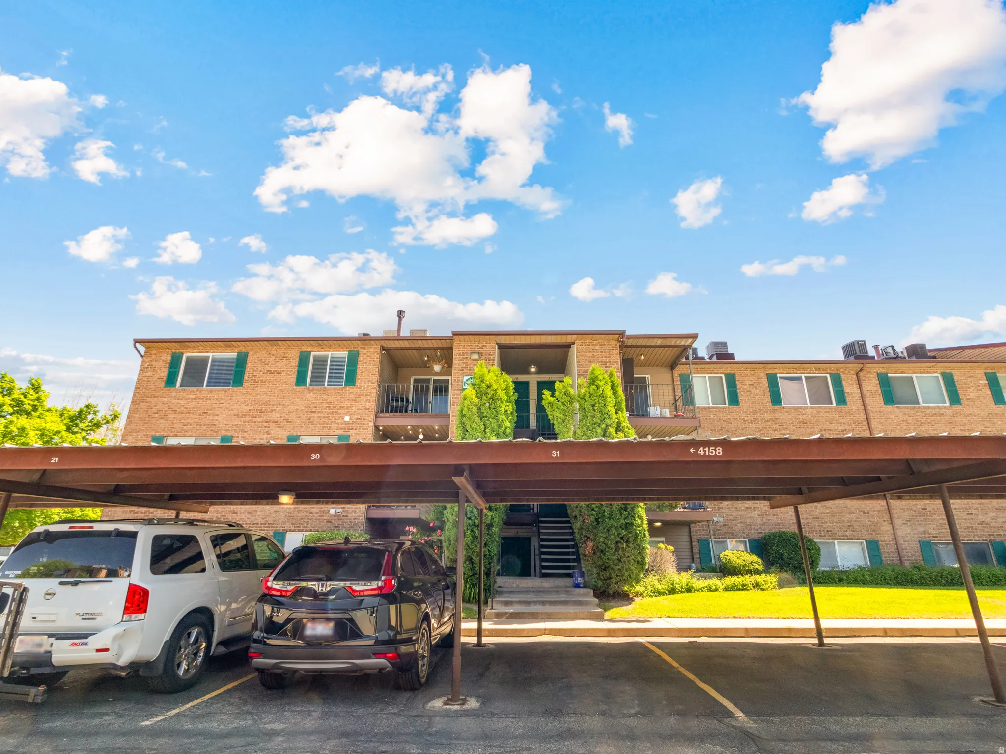 Outdoor building