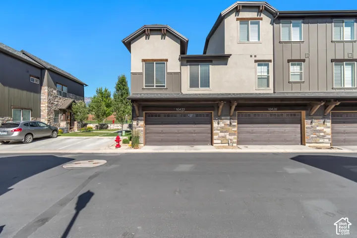 10422 S Beetdigger Blvd, Sandy, Utah 84070