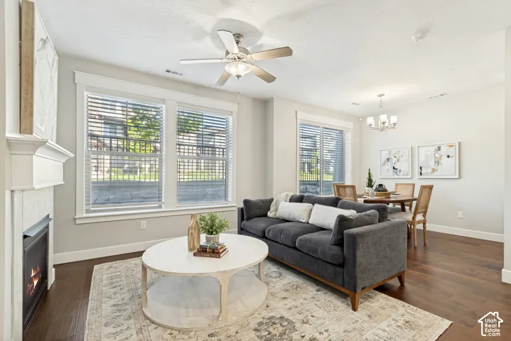 10422 S Beetdigger Blvd, Sandy, Utah 84070