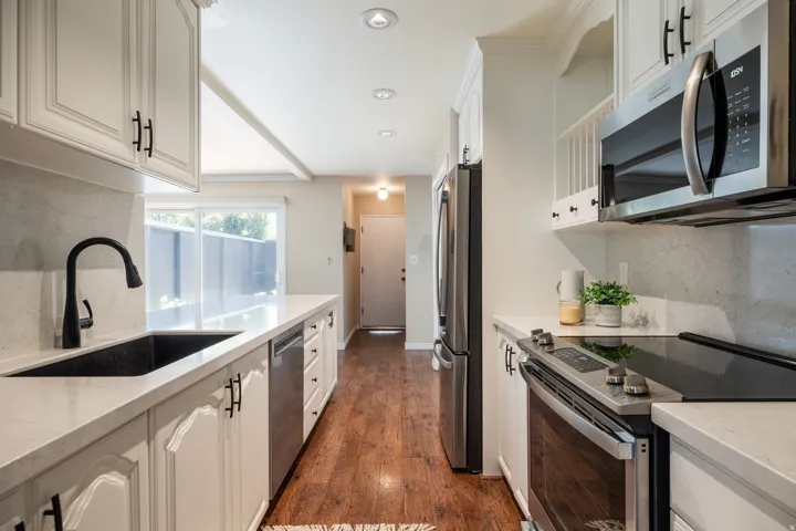 4965 S 975 E, Salt Lake City, Utah 84117