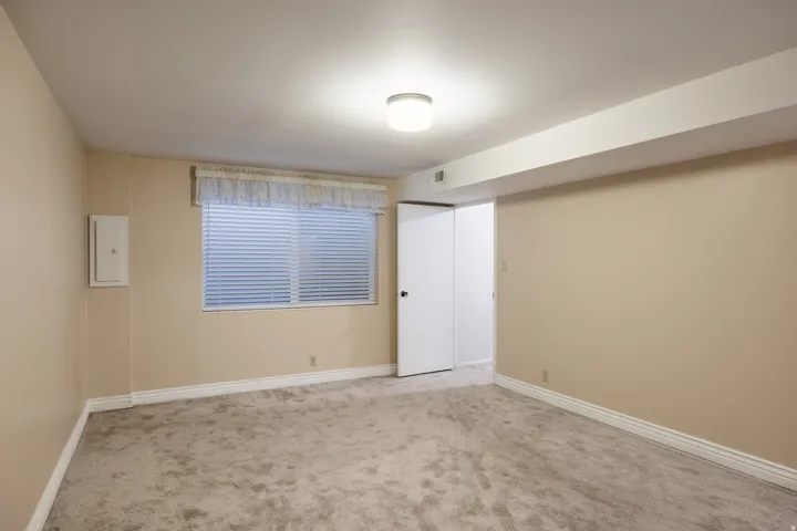 4965 S 975 E, Salt Lake City, Utah 84117