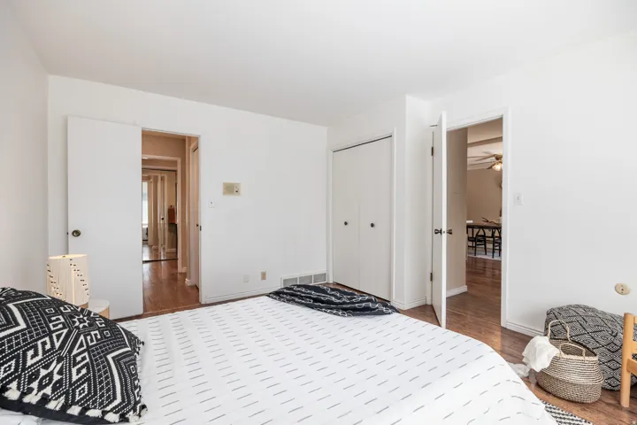 4965 S 975 E, Salt Lake City, Utah 84117
