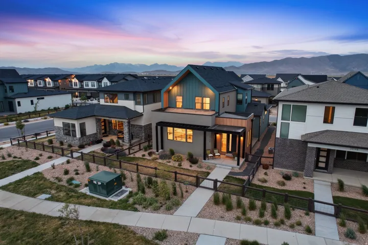 3106 N Firefly Blvd, Eagle Mountain, Utah 84005