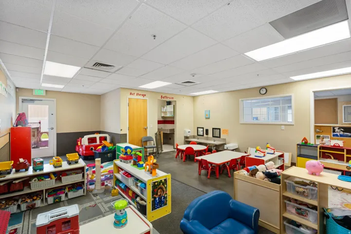 754 N Redwood Rd, North Salt Lake, Utah 84054