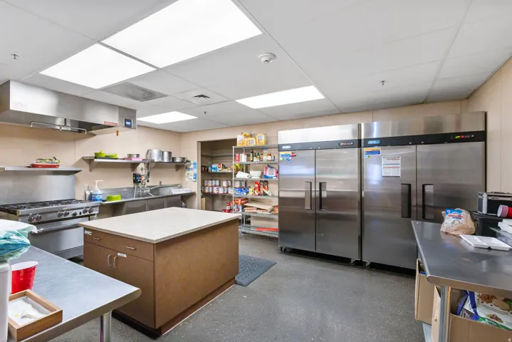 754 N Redwood Rd, North Salt Lake, Utah 84054