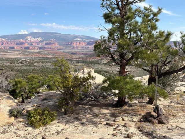 2196 E Teasdale Rd, Teasdale, Utah 84773