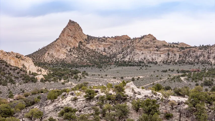 2196 E Teasdale Rd, Teasdale, Utah 84773