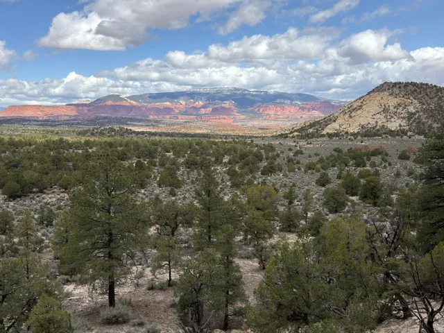 2196 E Teasdale Rd, Teasdale, Utah 84773