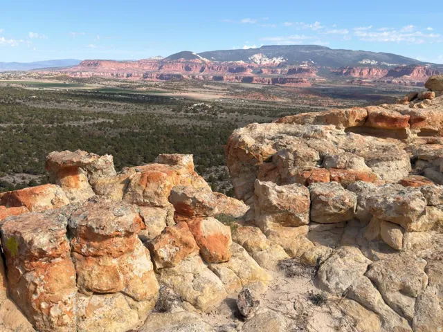 2196 E Teasdale Rd, Teasdale, Utah 84773
