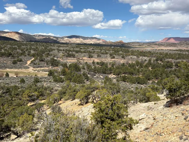 2196 E Teasdale Rd, Teasdale, Utah 84773