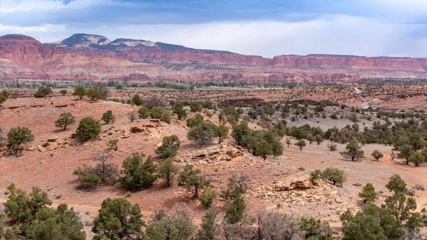2196 E Teasdale Rd, Teasdale, Utah 84773