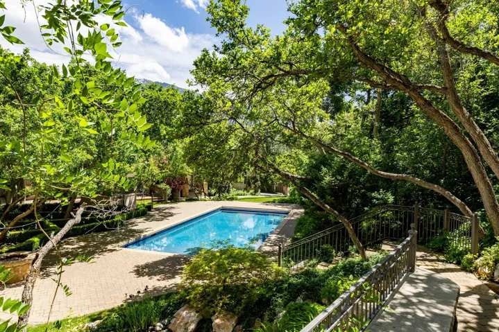 3450 E Hidden Oak Dr, Salt Lake City, Utah 84121