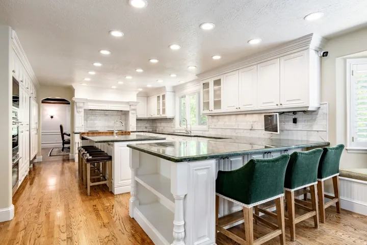3450 E Hidden Oak Dr, Salt Lake City, Utah 84121