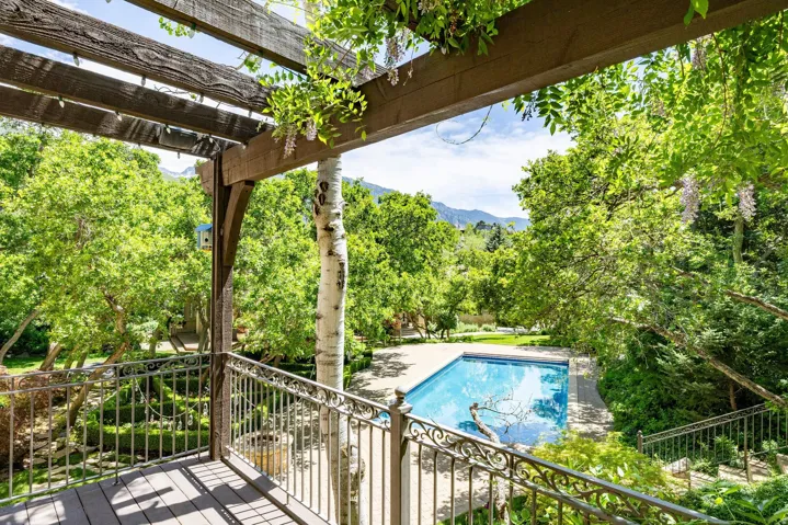 3450 E Hidden Oak Dr, Salt Lake City, Utah 84121
